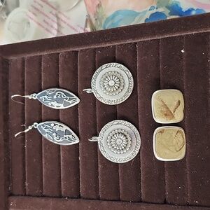 Wanderlust Vibes: Set of 3 Boho-Chic Pierced Earrings (No Stones)"